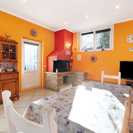 Casa Bella Διαμέρισμα Intra Εξωτερικό φωτογραφία