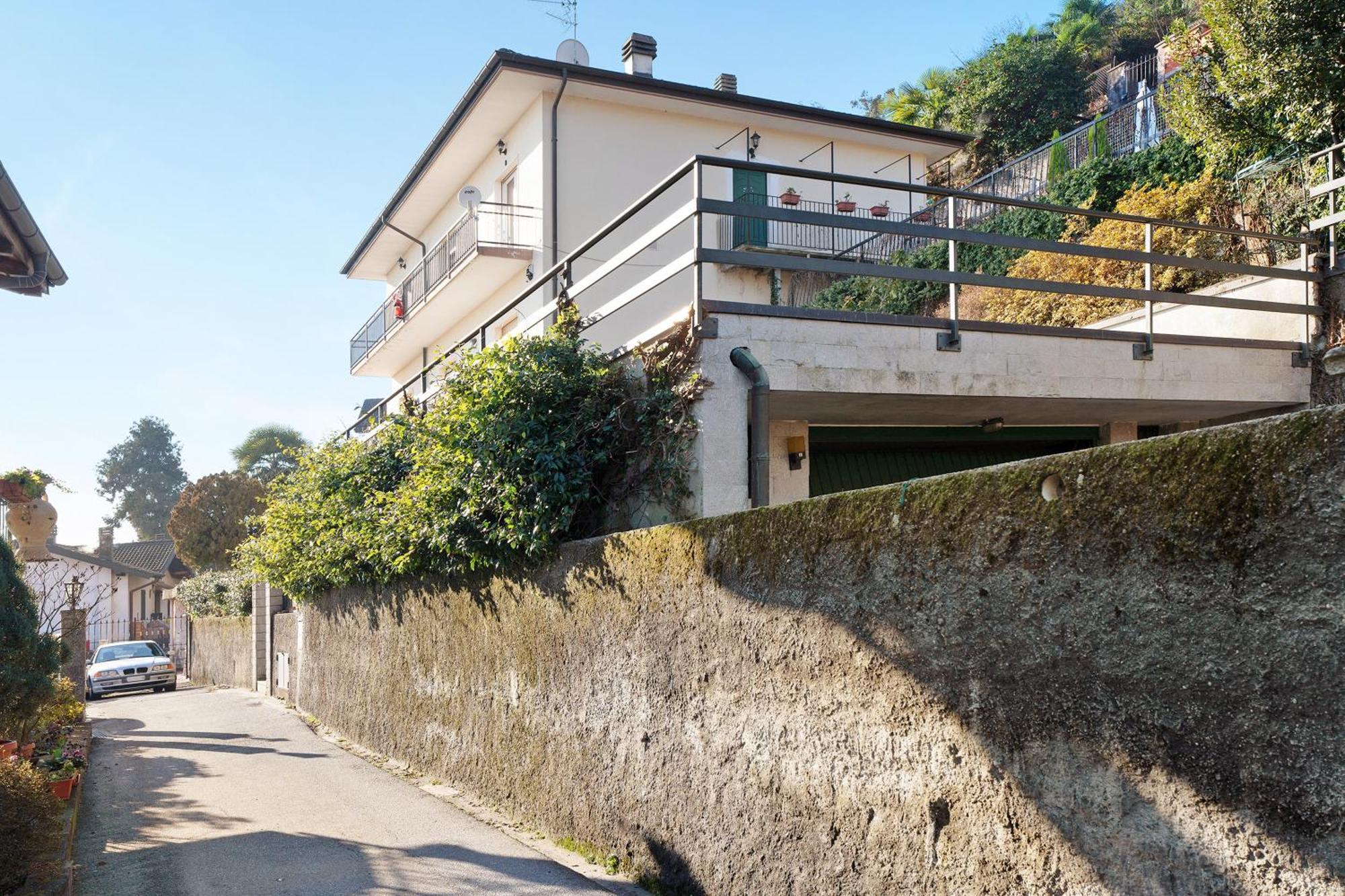 Casa Bella Διαμέρισμα Intra Εξωτερικό φωτογραφία